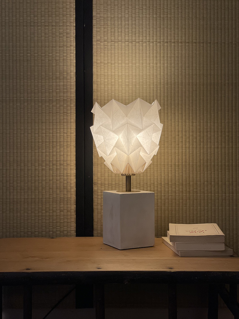 Lampe philadelphia dans le couloir